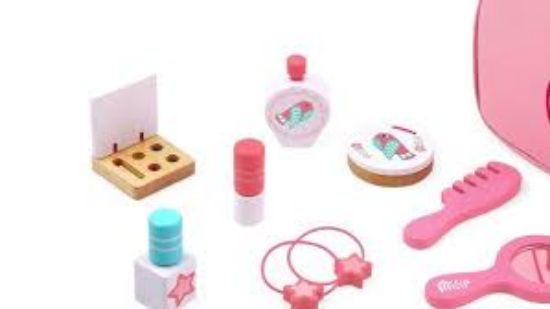 Picture of PINK MAKEUP